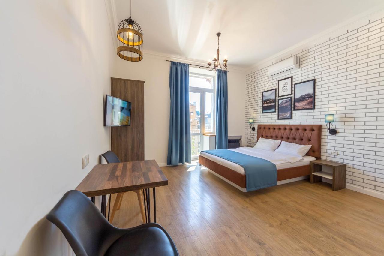 Dayflat Khreschatyk Kiev