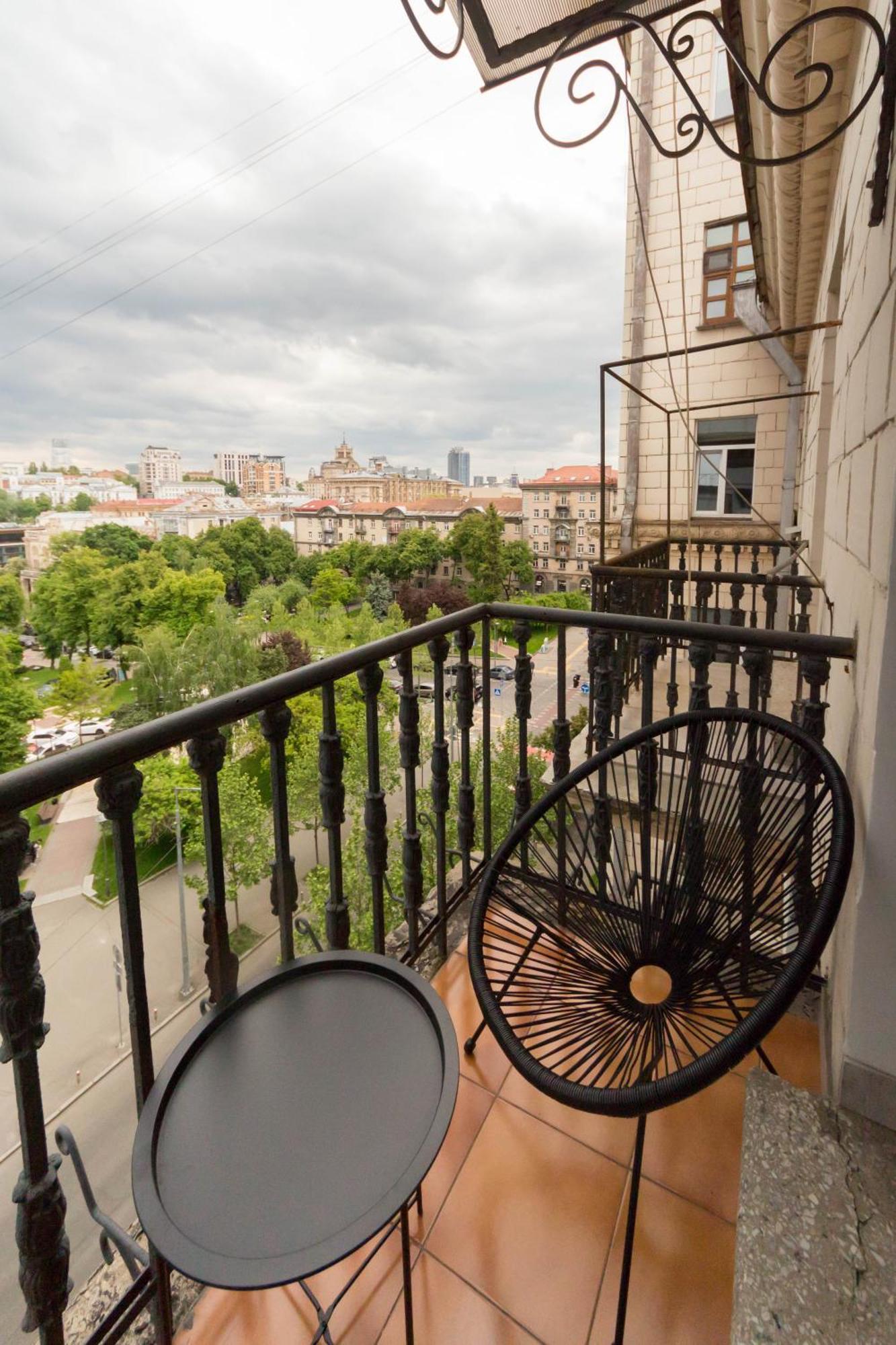Апартаменти Dayflat Khreschatyk