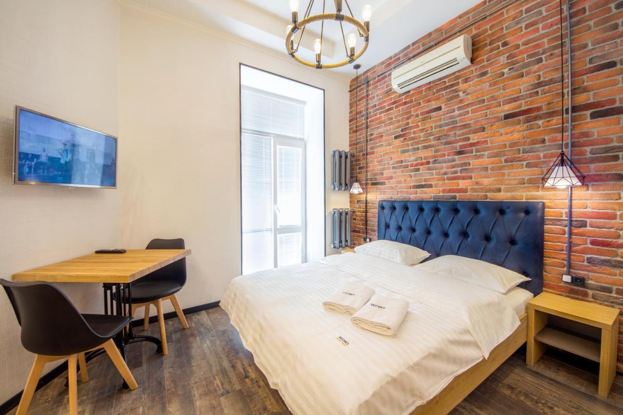 Dayflat Khreschatyk Апартаменти
