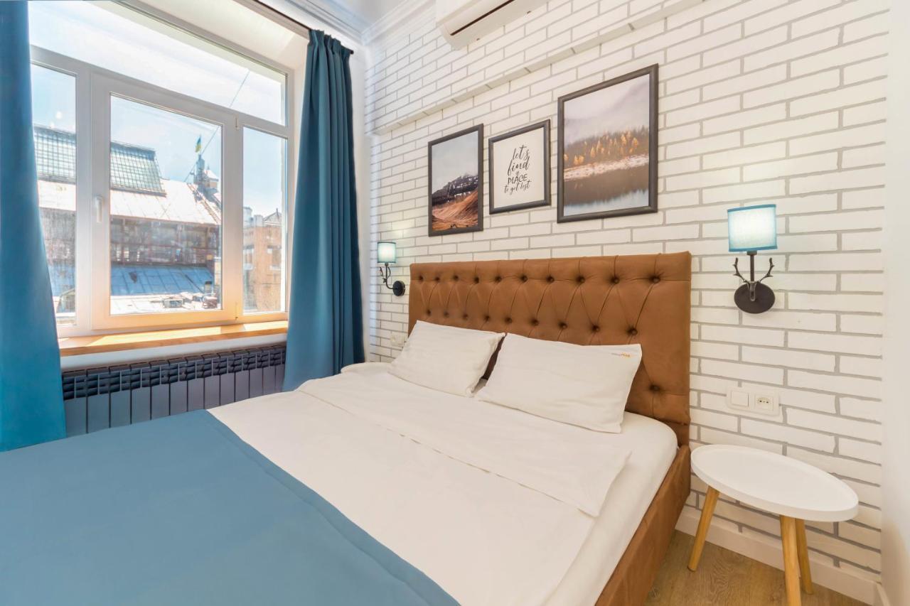 Dayflat Khreschatyk Апартаменты *